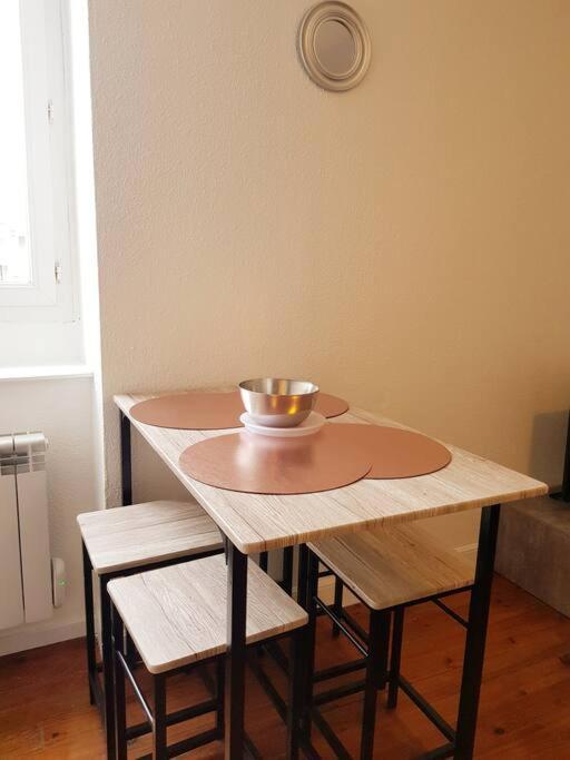 Le Jeanne 4/6 Couchages, Wifi, Sanctuaire *